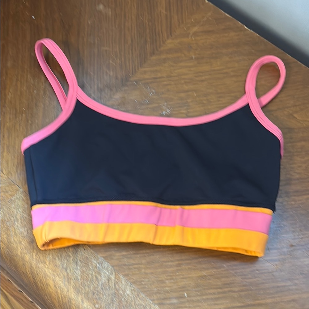 Chic Black and Pink Bikini for Swim Adventures